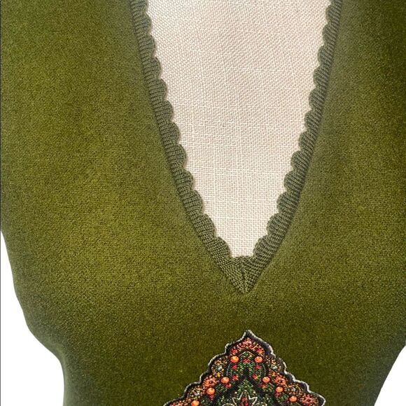 Vintage Handmade Drop Waist Dress with Appliqué & Crochet Accents - Picture 8 of 15